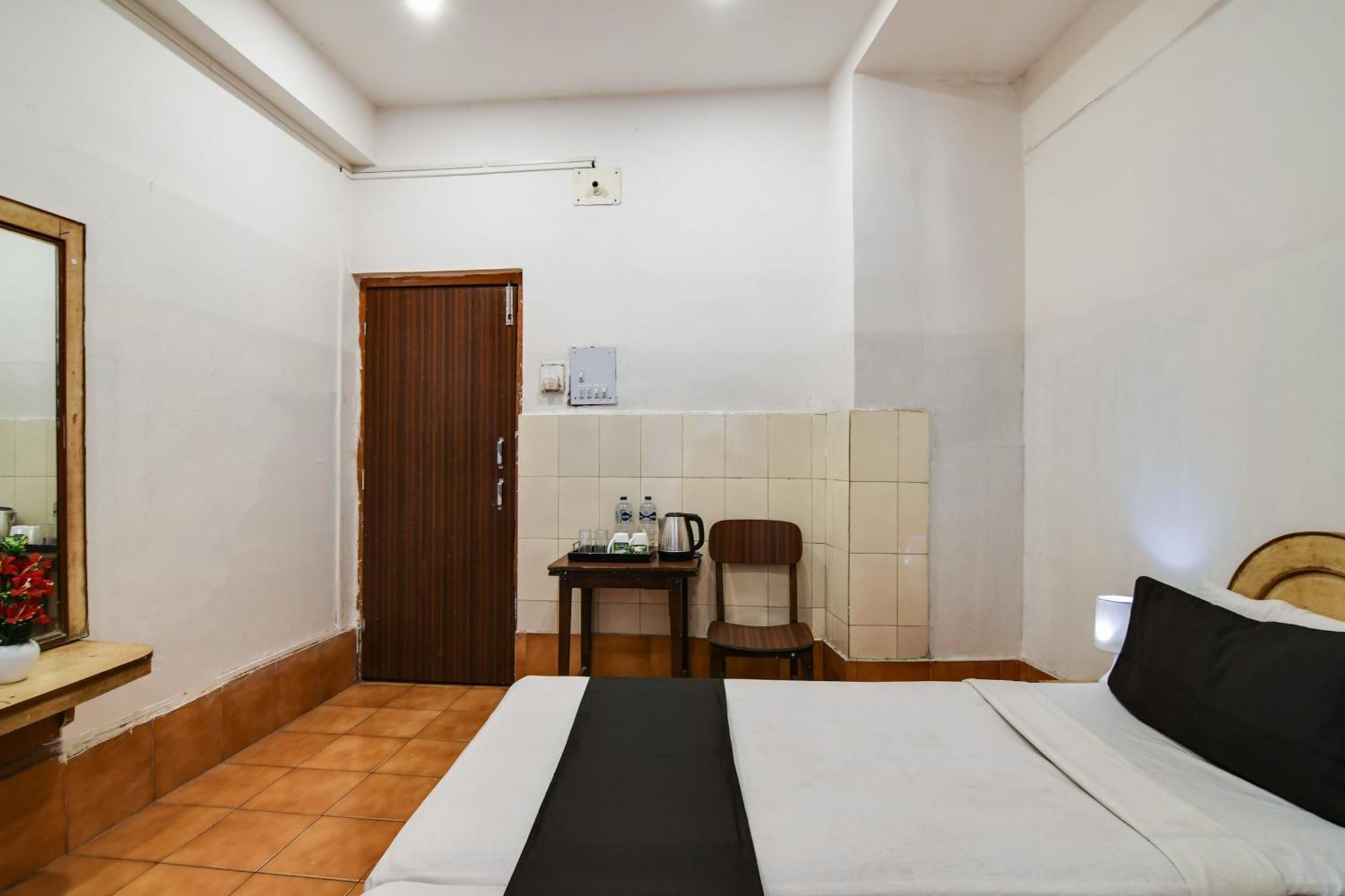 Hotel O Dinar Калькутта Экстерьер фото