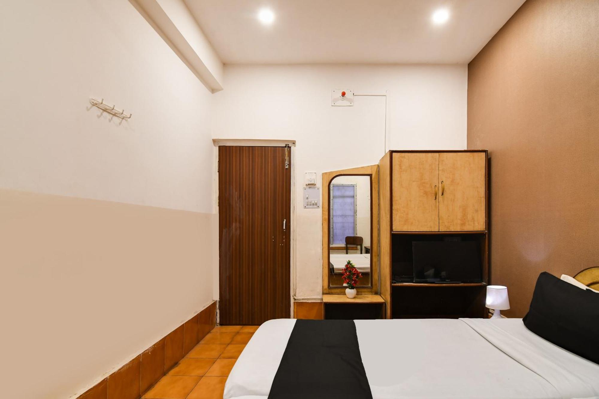 Hotel O Dinar Калькутта Экстерьер фото