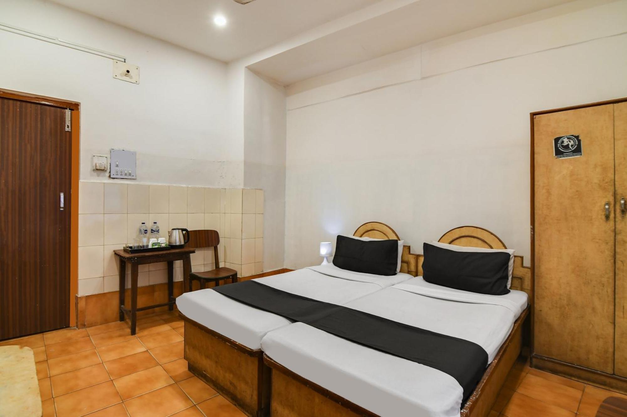 Hotel O Dinar Калькутта Экстерьер фото