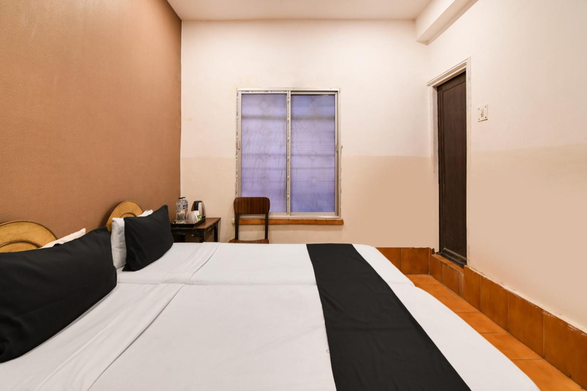 Hotel O Dinar Калькутта Экстерьер фото